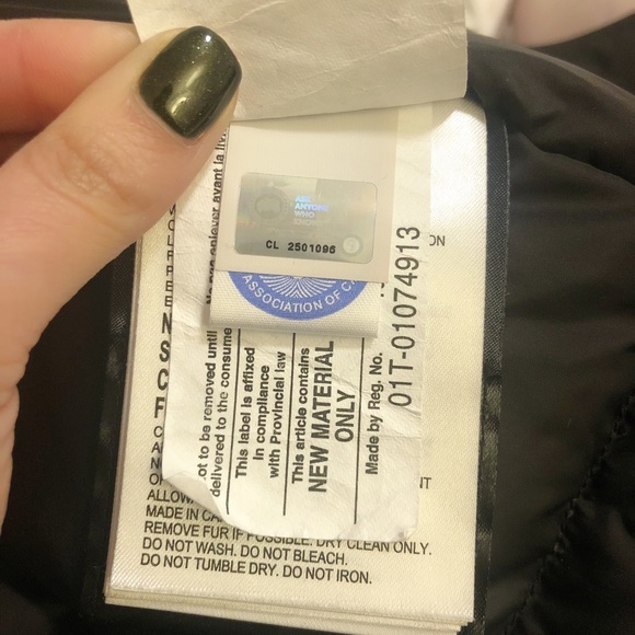 Canada goose women Trillium Fur-Trim Parka XS - Picture 8 of 8